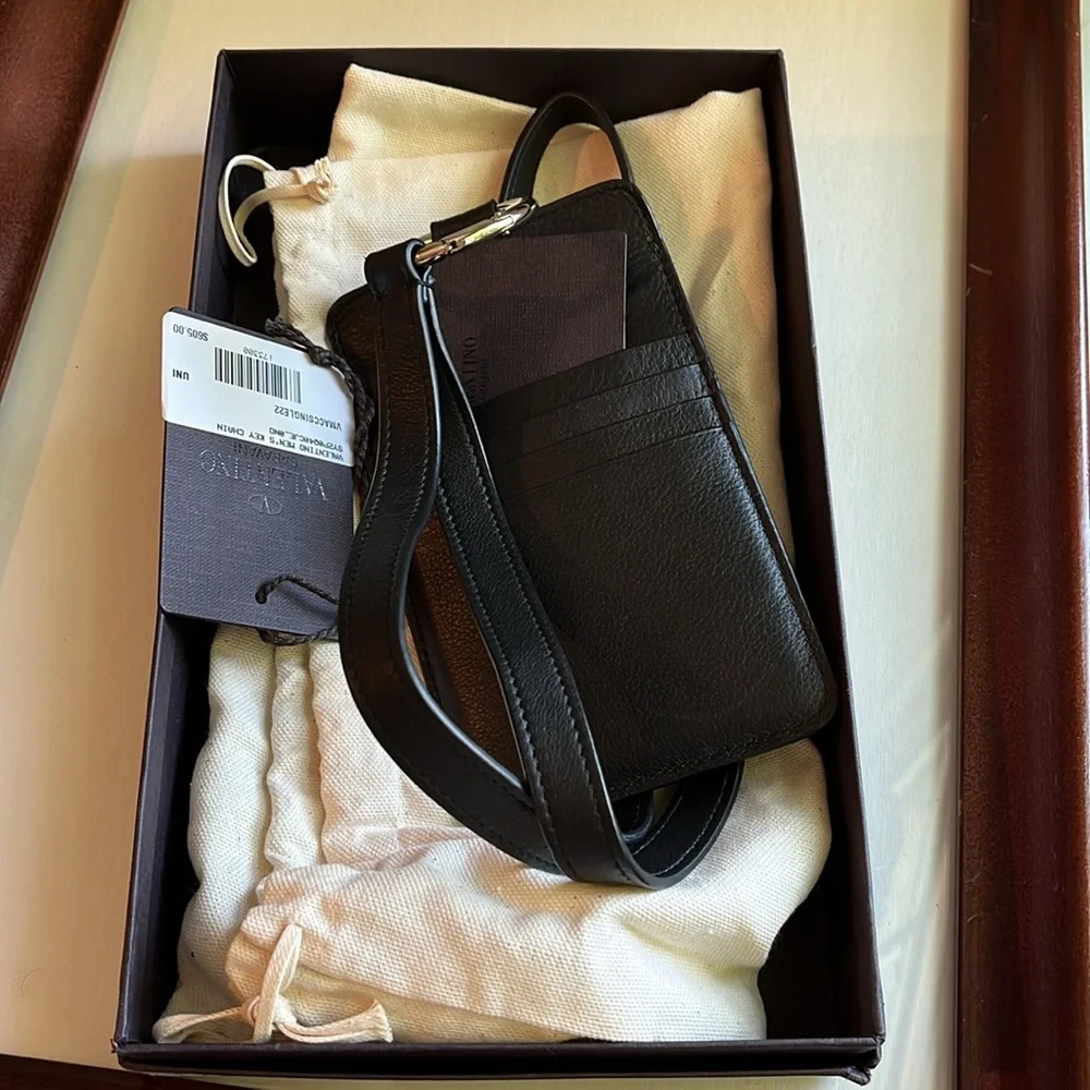 VALENTINO LEATHER NECK PHONE HOLDER